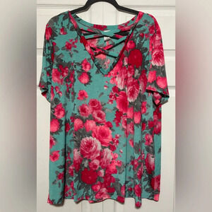 Sew in Love Floral Short Sleeve T-Shirt Size 2X Mint & Pink Floral